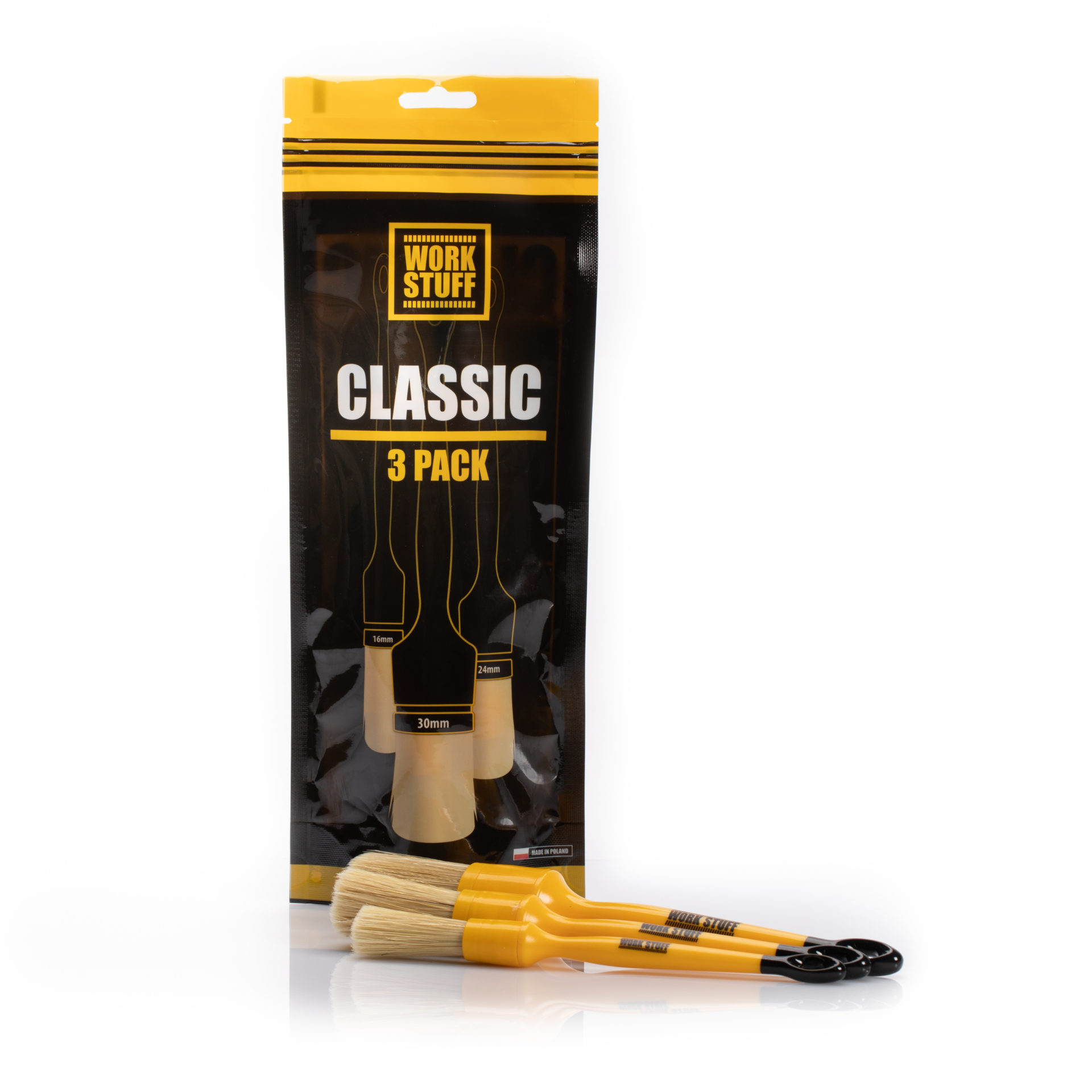 Easily clean a variety of surfaces with the Work Stuff Detailing Brush CLASSIC 3-pack set. These versatile brushes are perfect for cleaning rims and prewash, and can handle a wide range of cleaning needs.