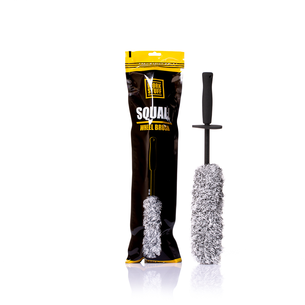 Clean your wheel rims with ease using the Squall Wheel Brush from WORK STUFF. Featuring soft and gentle bristles for a professional finish.