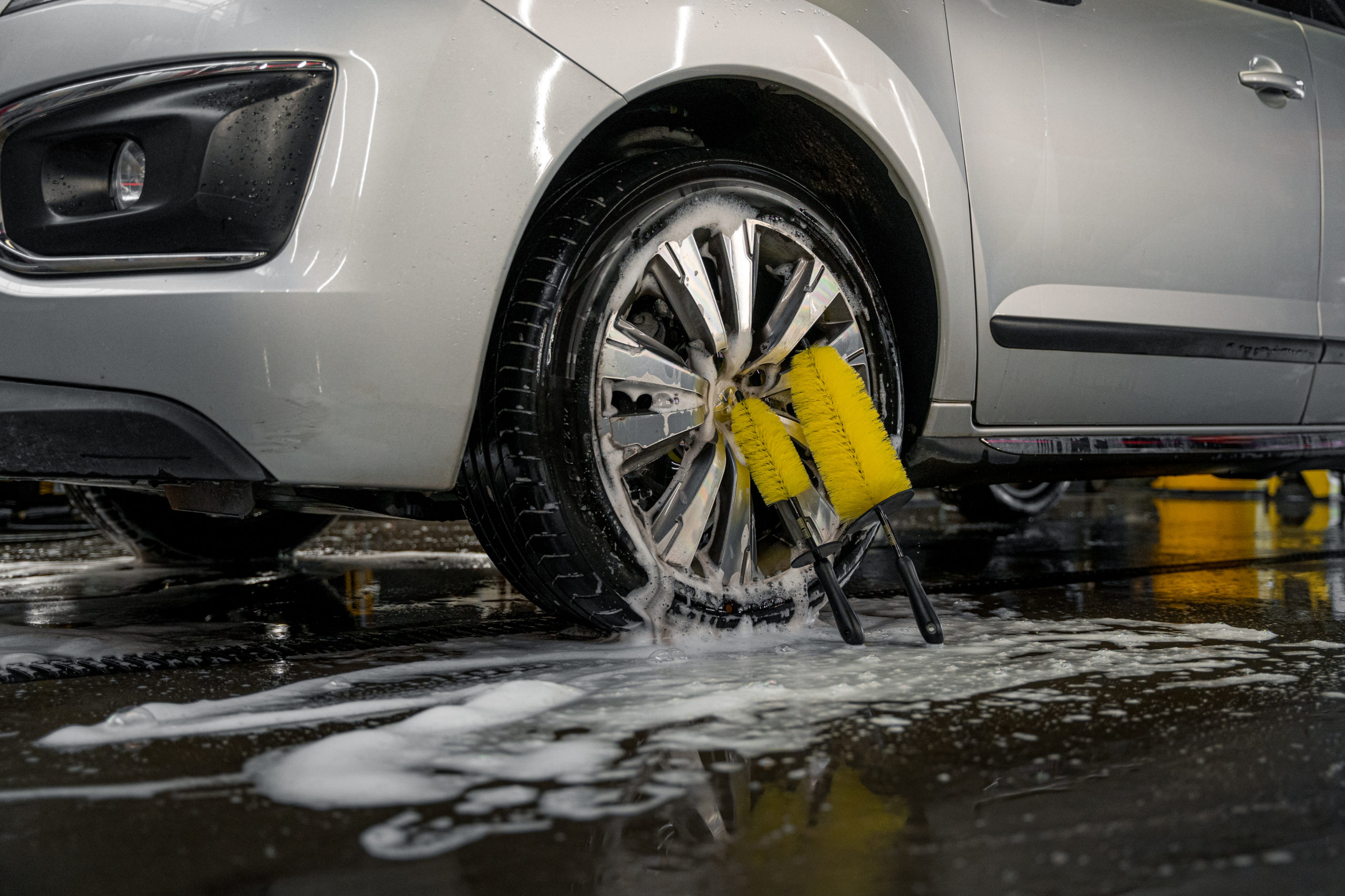 Shining Bright: The Ultimate Guide to Cleaning and Protecting Rims