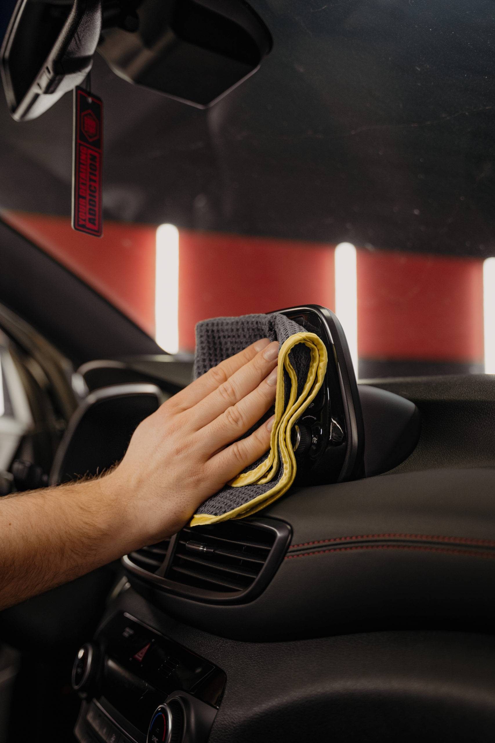 WORK STUFF ZEPHYR Waffle Towel for car glass cleaning