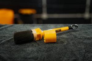 cepillos de detallado hechos a mano cosas de trabajo