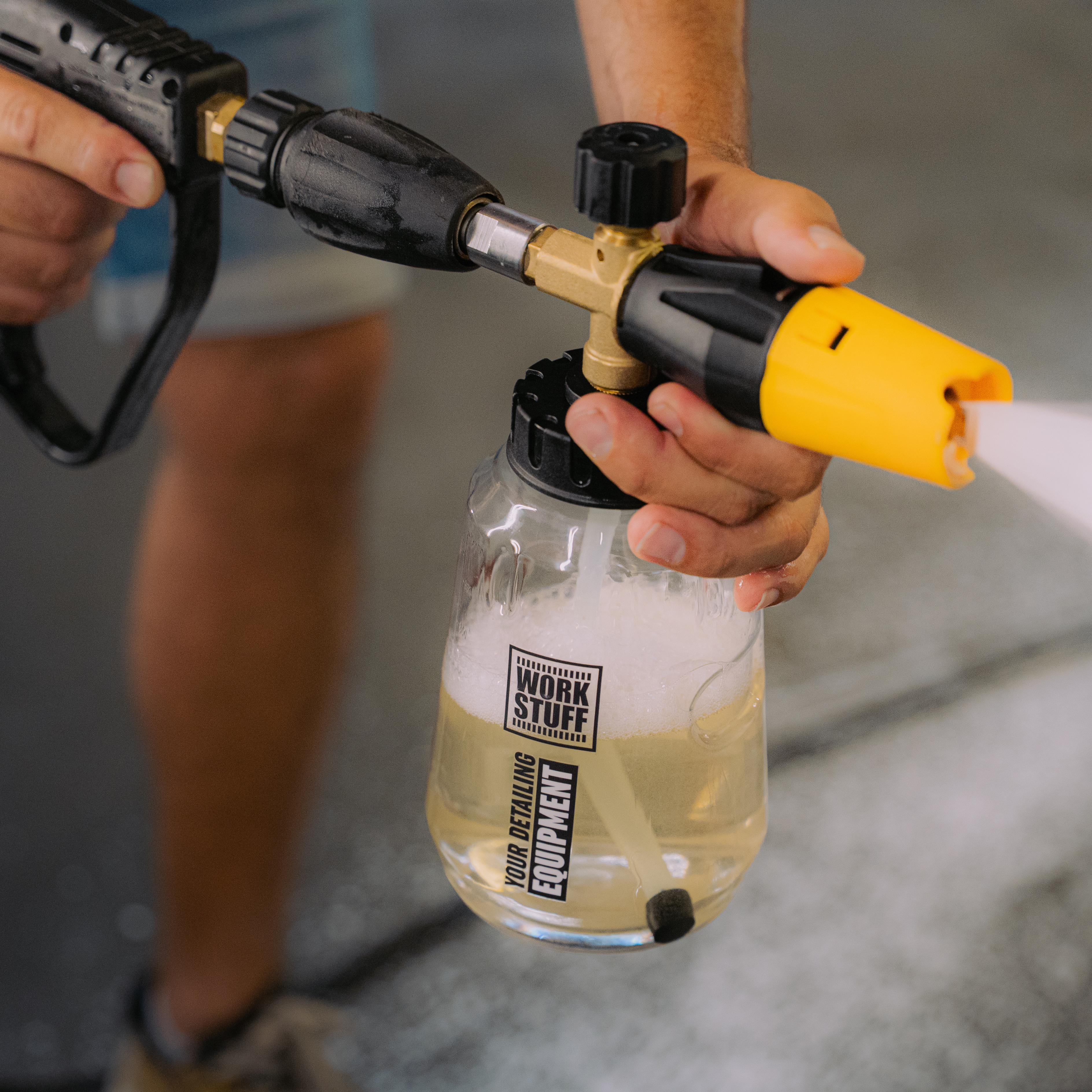 snow foam gun with foam