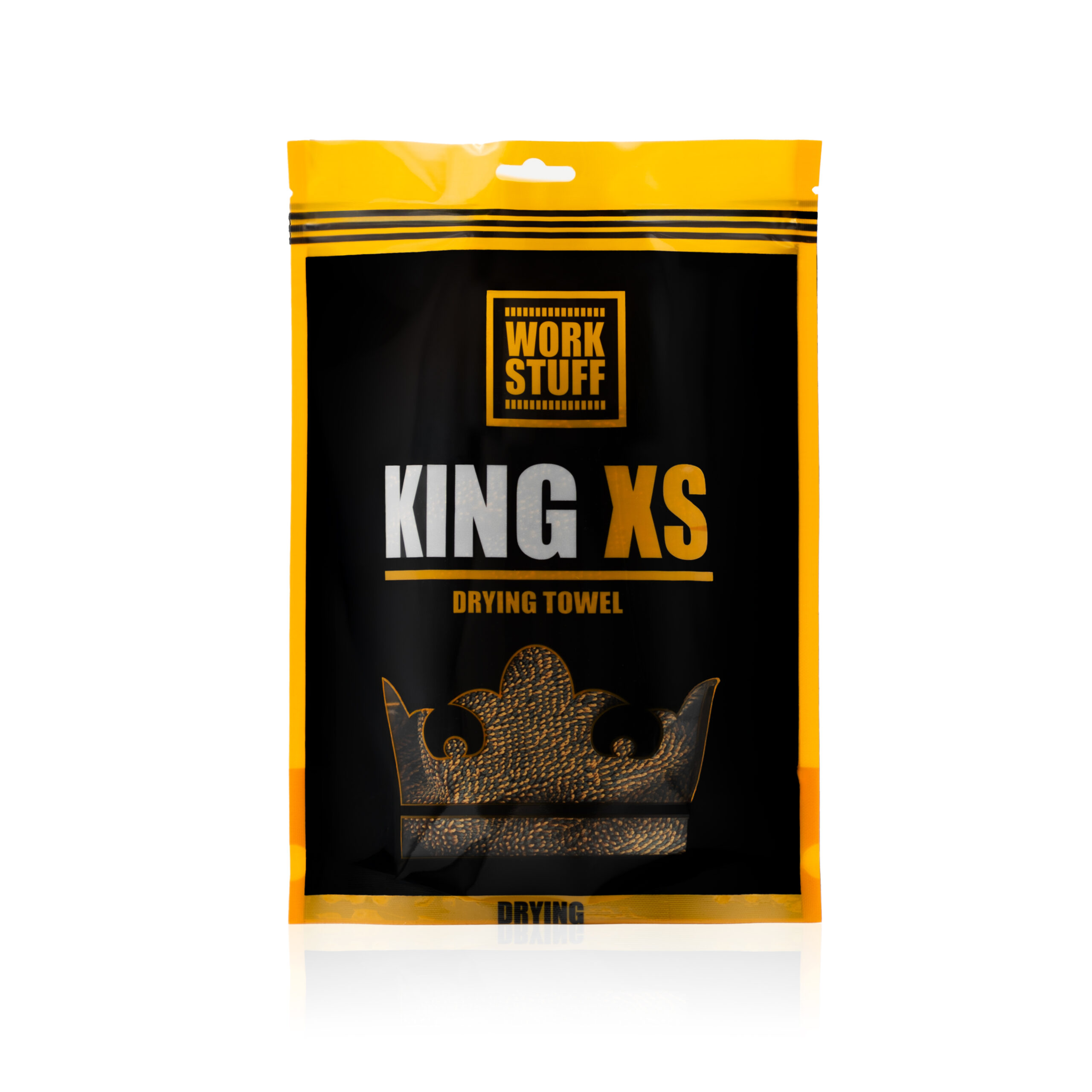 Un paquet d'essuie-tout Work Stuff KING XS noir et jaune avec un motif de couronne, sur un fond blanc uni.